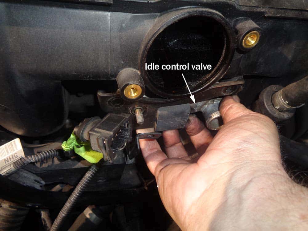 See B3257 repair manual